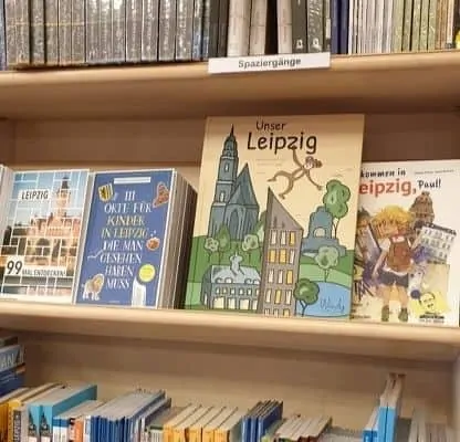 Das Buch Unser Leipzig in einer Buchhandlung